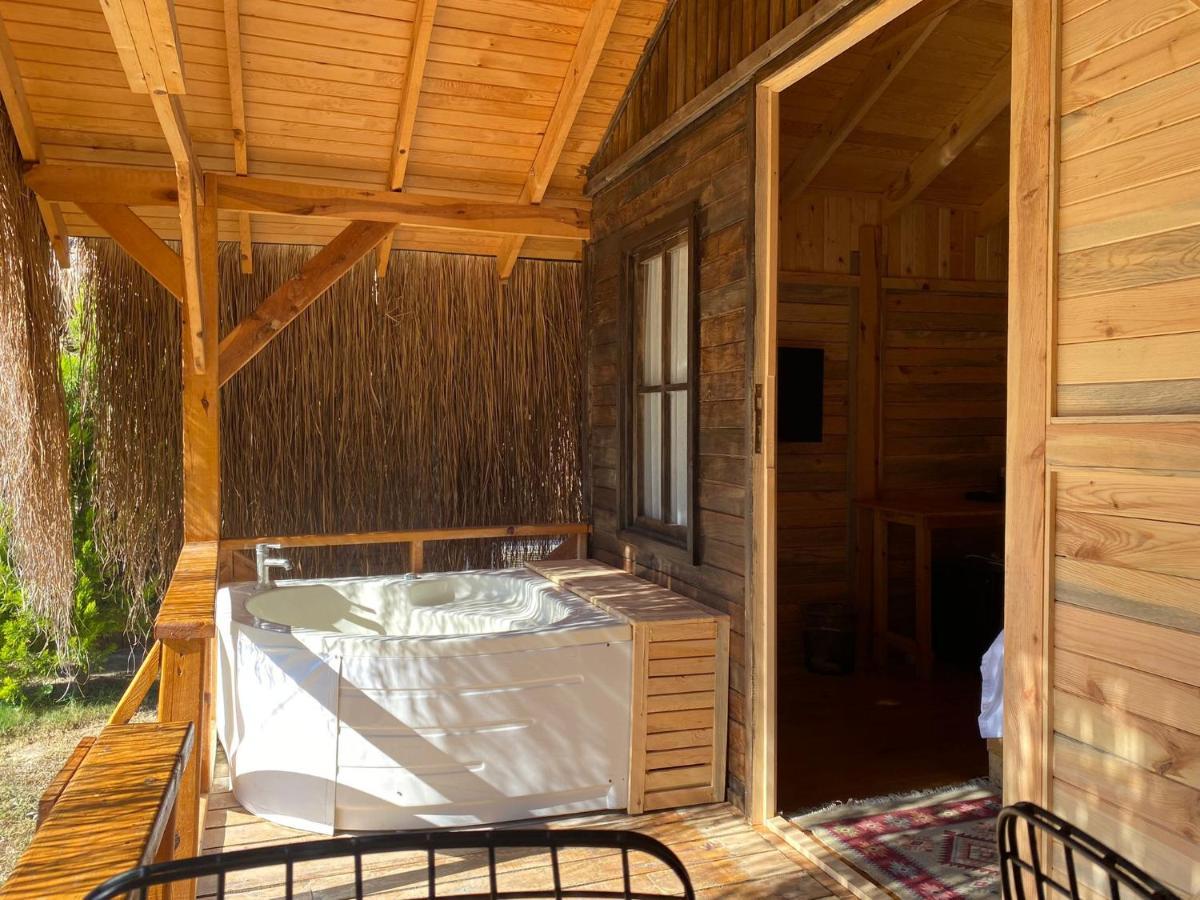 Green Pine Bungalows & Beach Luxury Concept Ölüdeniz Zewnętrze zdjęcie